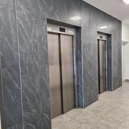 Szklane Tarasy Premium Two Bedrooms Faktura Fast Check-in * Rzeszow