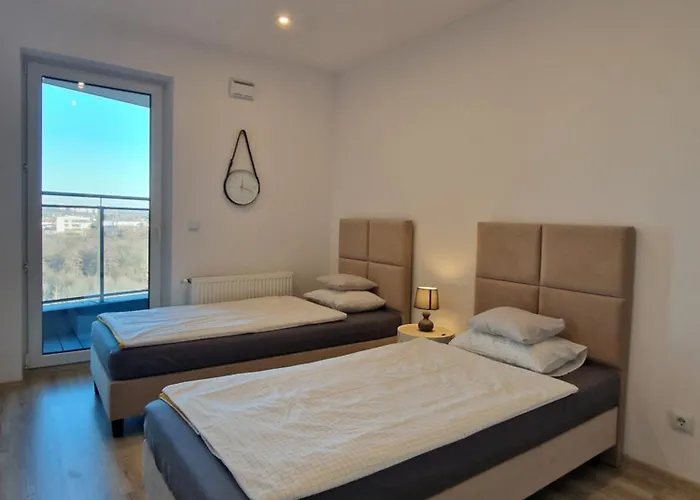 Szklane Tarasy Premium Two Bedrooms Faktura Fast Check-in Rzeszow